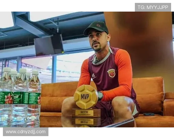 超值引援 莱昂纳多本赛季进19球助攻6次 转会费仅87.5万欧展现惊人性价比